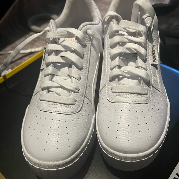New puma size 8 white - Picture 1 of 3